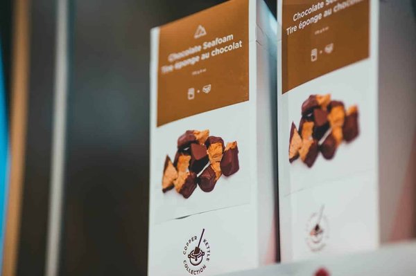 Comment les petits commerçants peuvent-ils implémenter des systèmes de retour pour les emballages ?